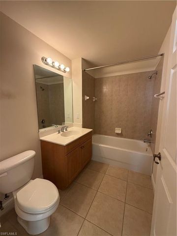 3973 Pomodoro CIR 303, Cape Coral, FL 33909