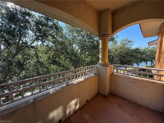 3973 Pomodoro CIR 303, Cape Coral, FL 33909