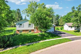 15425 Dresden Trail, Apple Valley, MN 55124