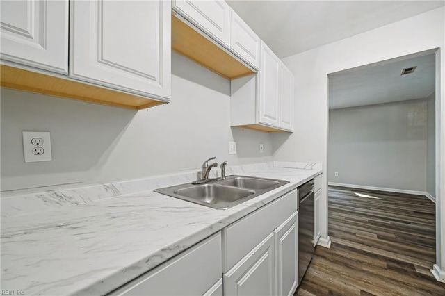 73 Terri Sue CT, Hampton, VA 23666