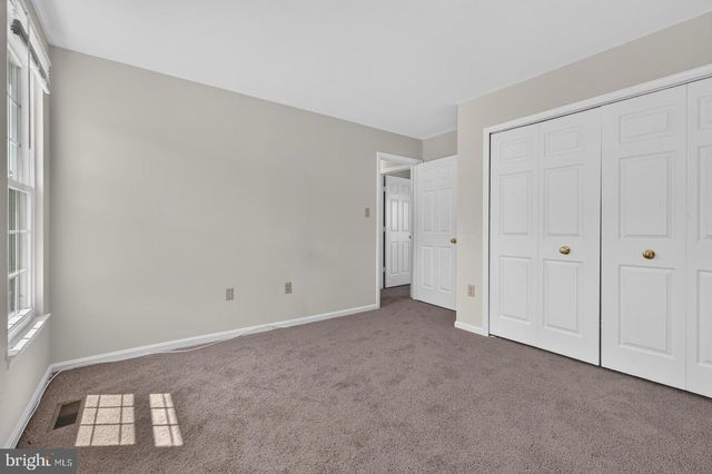 811 CHATSWORTH DR, Accokeek, MD 20607