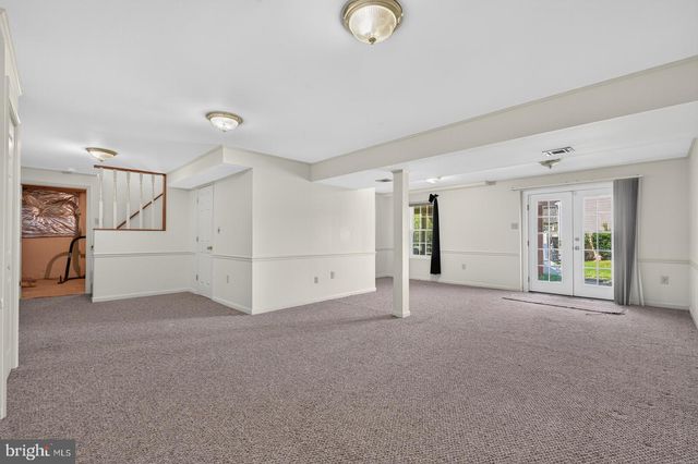 811 CHATSWORTH DR, Accokeek, MD 20607