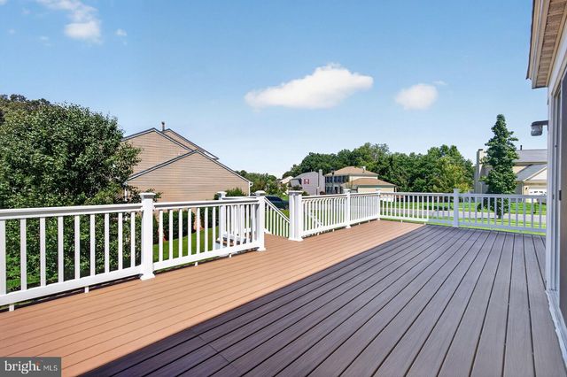 811 CHATSWORTH DR, Accokeek, MD 20607