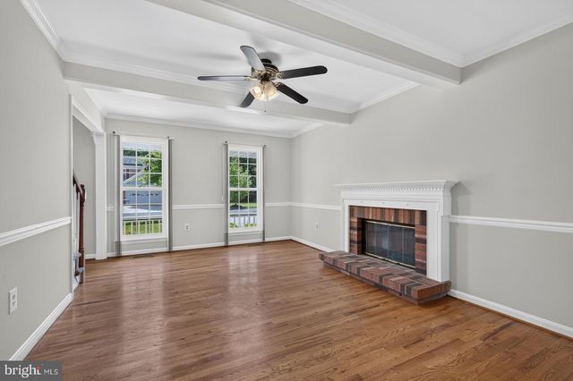 811 CHATSWORTH DR, Accokeek, MD 20607