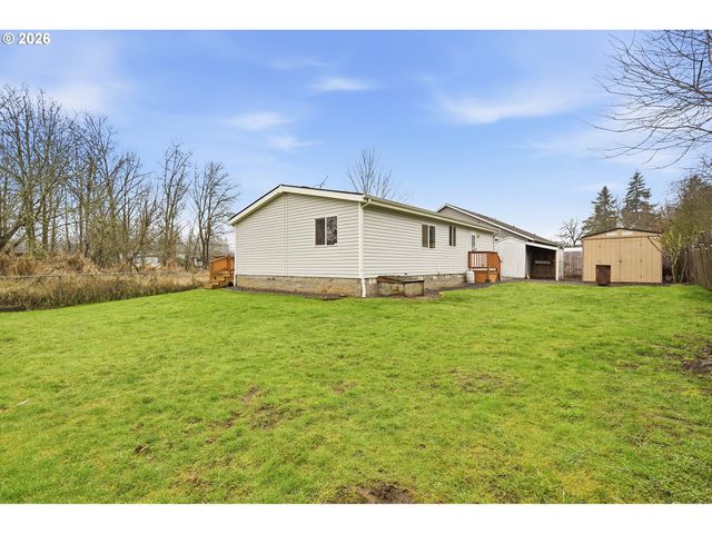 660 CREAMERY CREEK Ln, Molalla, OR 97038