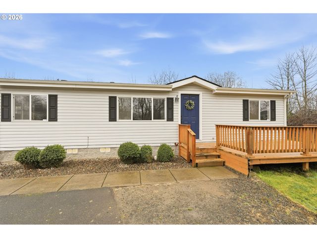 660 CREAMERY CREEK Ln, Molalla, OR 97038