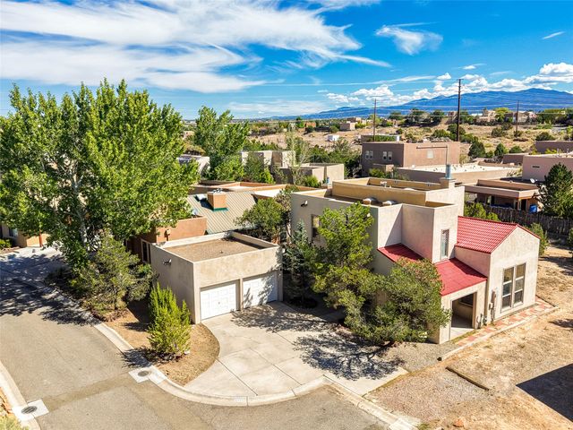 4313 Cloud Dance, Santa Fe, NM 87507