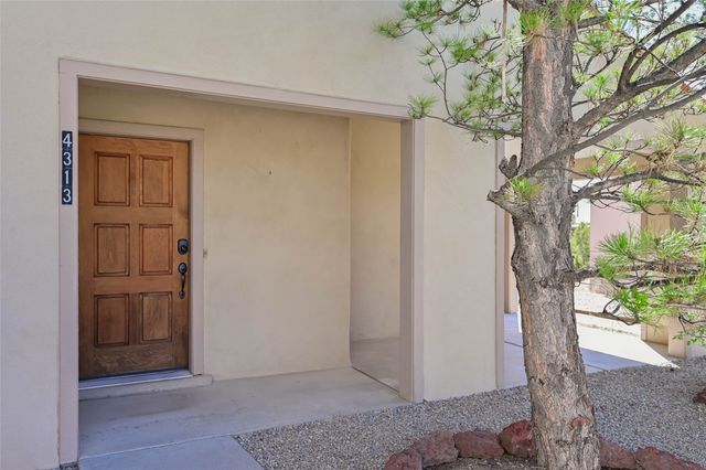 4313 Cloud Dance, Santa Fe, NM 87507
