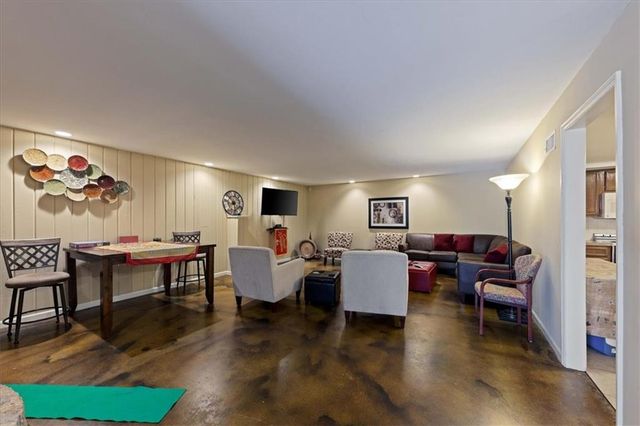 4512 Jefferson Street 10, Kansas City, MO 64111