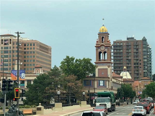 4512 Jefferson Street 10, Kansas City, MO 64111