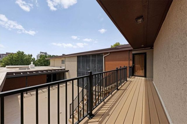 4512 Jefferson Street 10, Kansas City, MO 64111