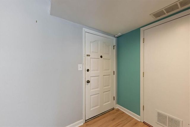 4512 Jefferson Street 10, Kansas City, MO 64111