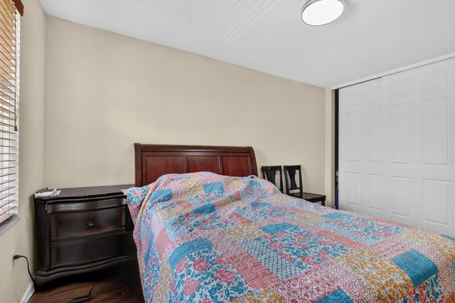 9080 Dupont Place, Wellington, FL 33414