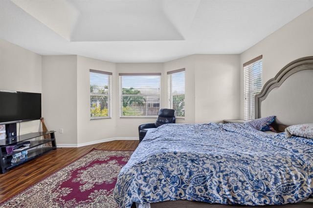 9080 Dupont Place, Wellington, FL 33414