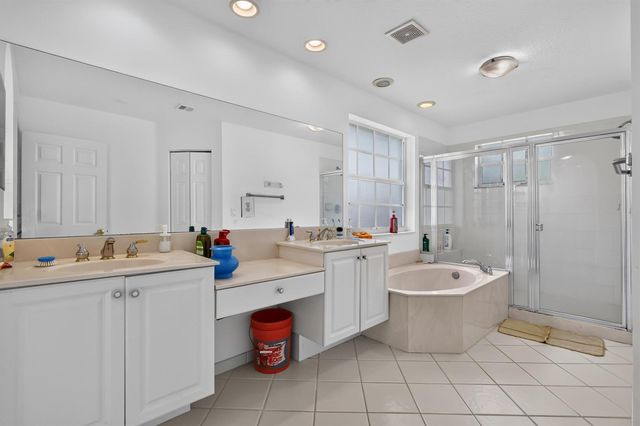 9080 Dupont Place, Wellington, FL 33414