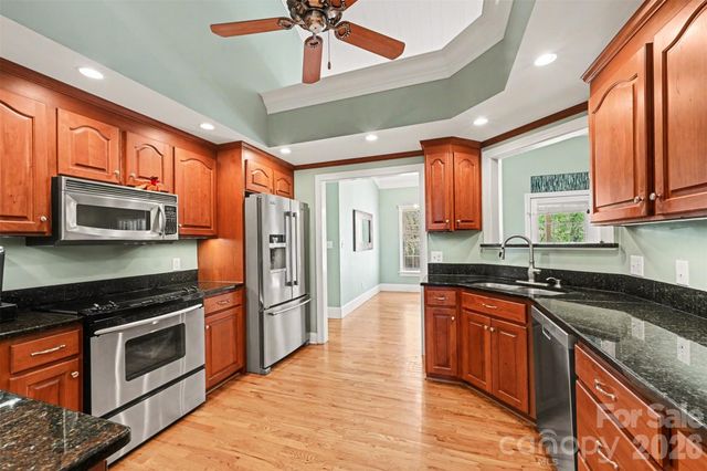 149 Howard Pond Loop, Statesville, NC 28625