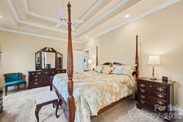 149 Howard Pond Loop, Statesville, NC 28625