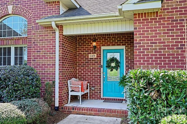 149 Howard Pond Loop, Statesville, NC 28625