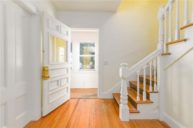 9 Ann Street, Newport, RI 02840