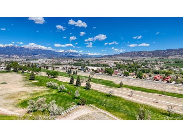 608 Crestone Ave, Salida, CO 81201