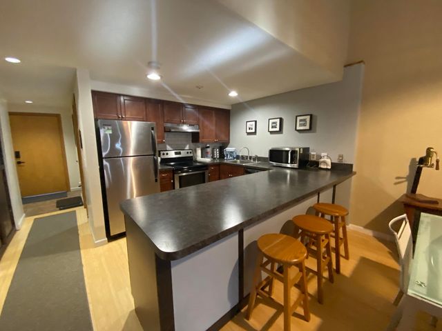 13 Snowtree Lane Willows K, Dover, VT 05356