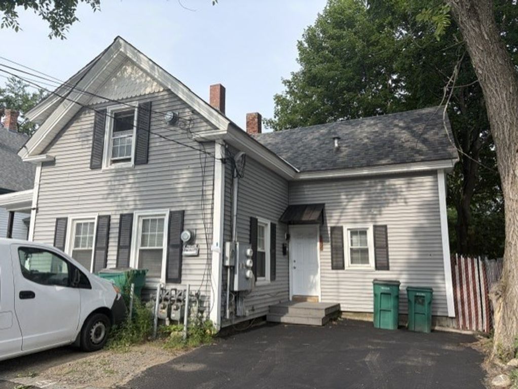 152 High St 1, Fitchburg, MA 01420
