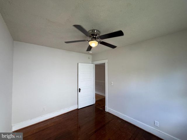 138 MANSFIELD ST, Fredericksburg, VA 22408