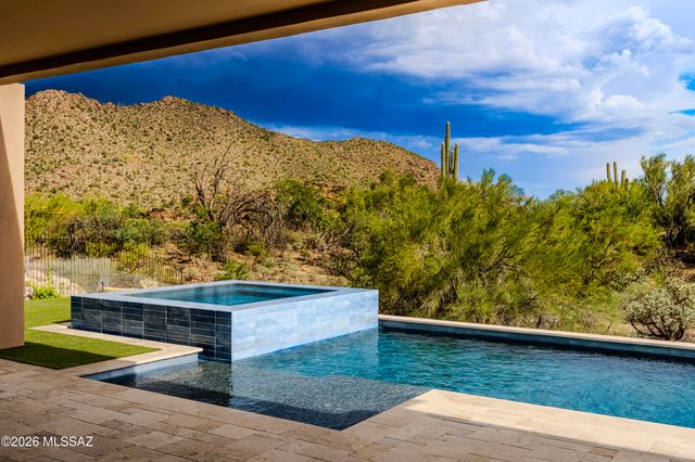 5941 W Coquillo Place, Marana, AZ 85658