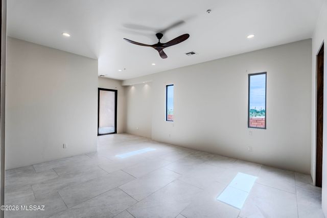 5941 W Coquillo Place, Marana, AZ 85658
