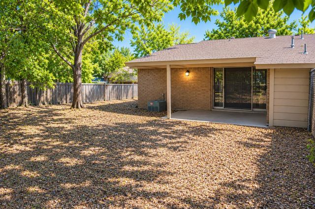 2310 Rebel RD A, Austin, TX 78704