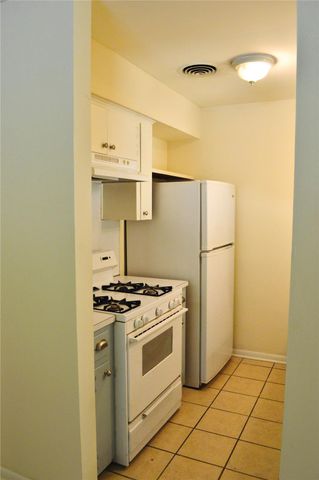 2310 Rebel RD A, Austin, TX 78704