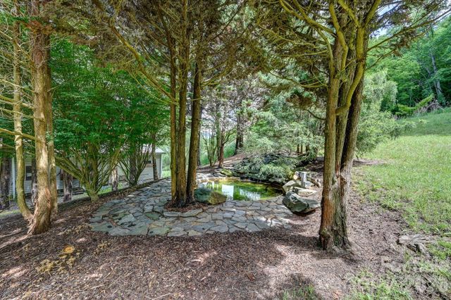 1191 Fisher Branch Road, Marshall, NC 28753