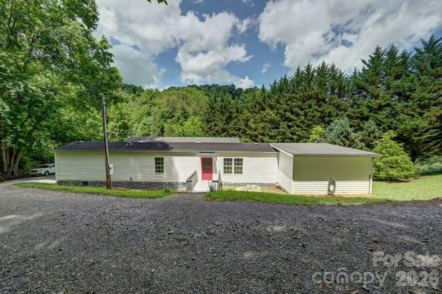 1191 Fisher Branch Road, Marshall, NC 28753