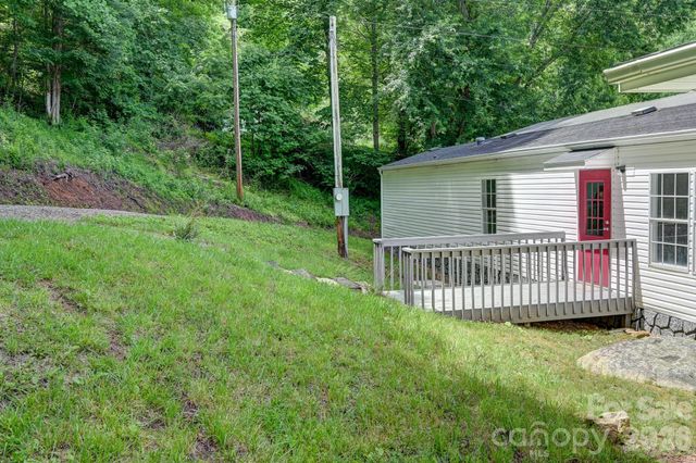 1191 Fisher Branch Road, Marshall, NC 28753