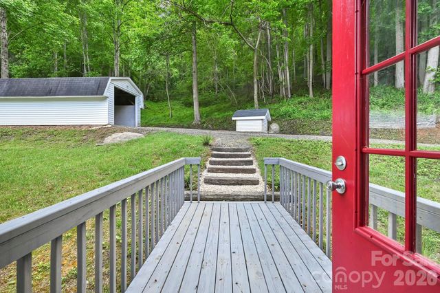 1191 Fisher Branch Road, Marshall, NC 28753