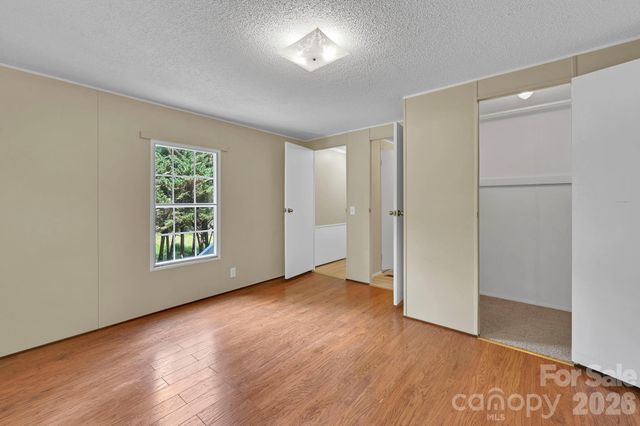 1191 Fisher Branch Road, Marshall, NC 28753