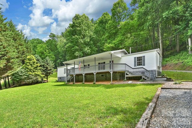 1191 Fisher Branch Road, Marshall, NC 28753