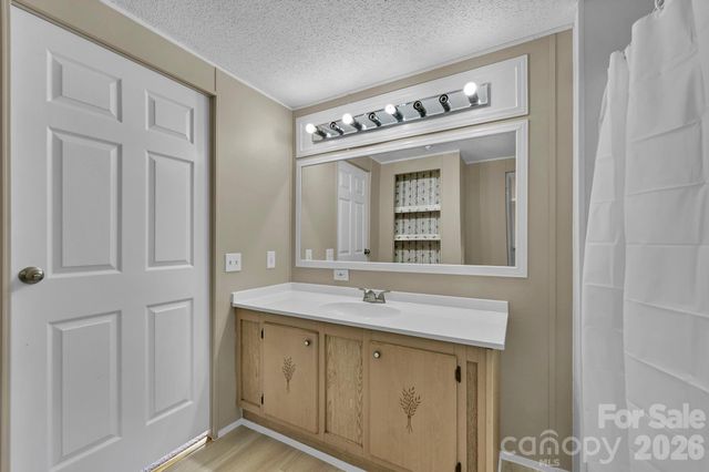 1191 Fisher Branch Road, Marshall, NC 28753