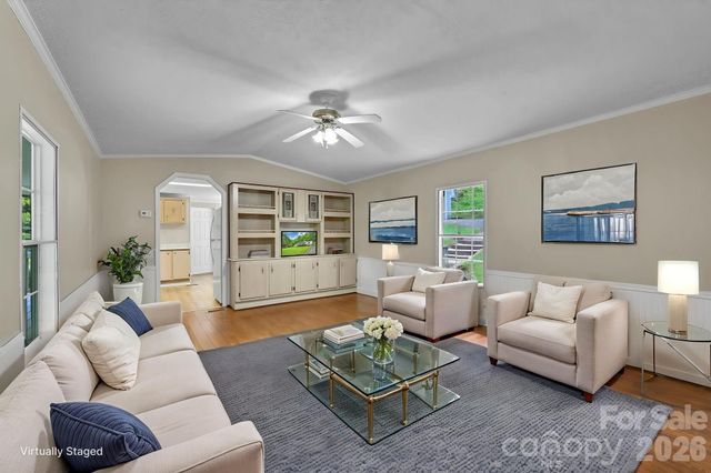 1191 Fisher Branch Road, Marshall, NC 28753