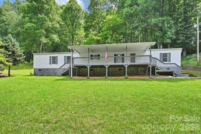 1191 Fisher Branch Road, Marshall, NC 28753