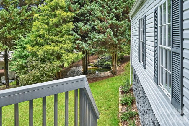 1191 Fisher Branch Road, Marshall, NC 28753