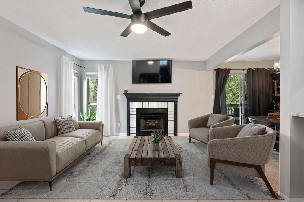 31 SE Park Circle UNIT 21, Fort Walton Beach, FL 32548