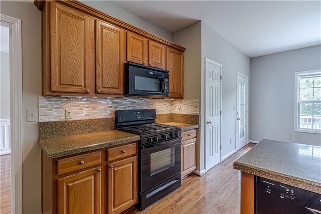 3671 Devenwood Way, Buford, GA 30519
