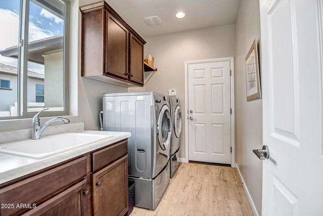 4304 STAGE STOP Way, Wickenburg, AZ 85390