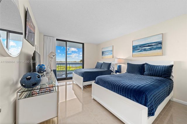 3300 S Ocean Boulevard 207N, Palm Beach, FL 33480