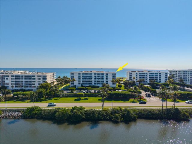 3300 S Ocean Boulevard 207N, Palm Beach, FL 33480