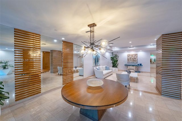 3300 S Ocean Boulevard 207N, Palm Beach, FL 33480