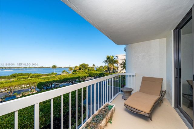 3300 S Ocean Boulevard 207N, Palm Beach, FL 33480