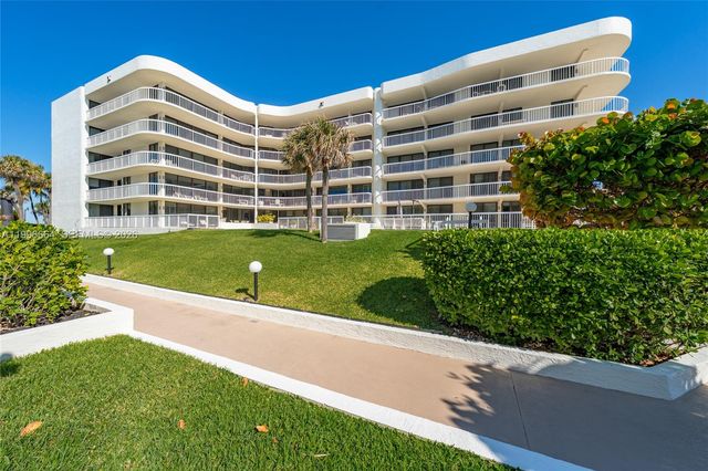 3300 S Ocean Boulevard 207N, Palm Beach, FL 33480