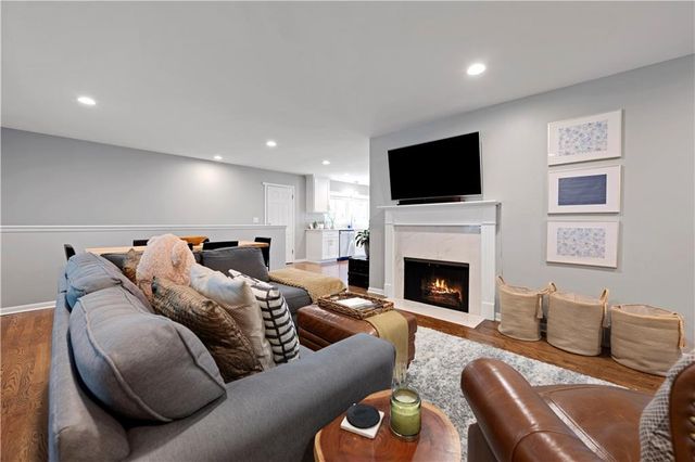 4901 Pawnee Drive, Roeland Park, KS 66205